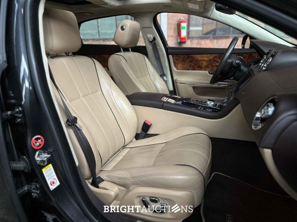 Jaguar XJ L 5.0 V8 LWB Portfolio 385pk 2011 MY
