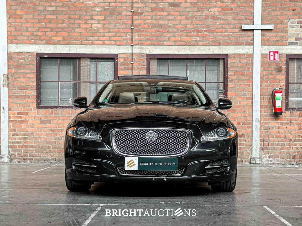 Jaguar XJ L 5.0 V8 LWB Portfolio 385pk 2011 MY