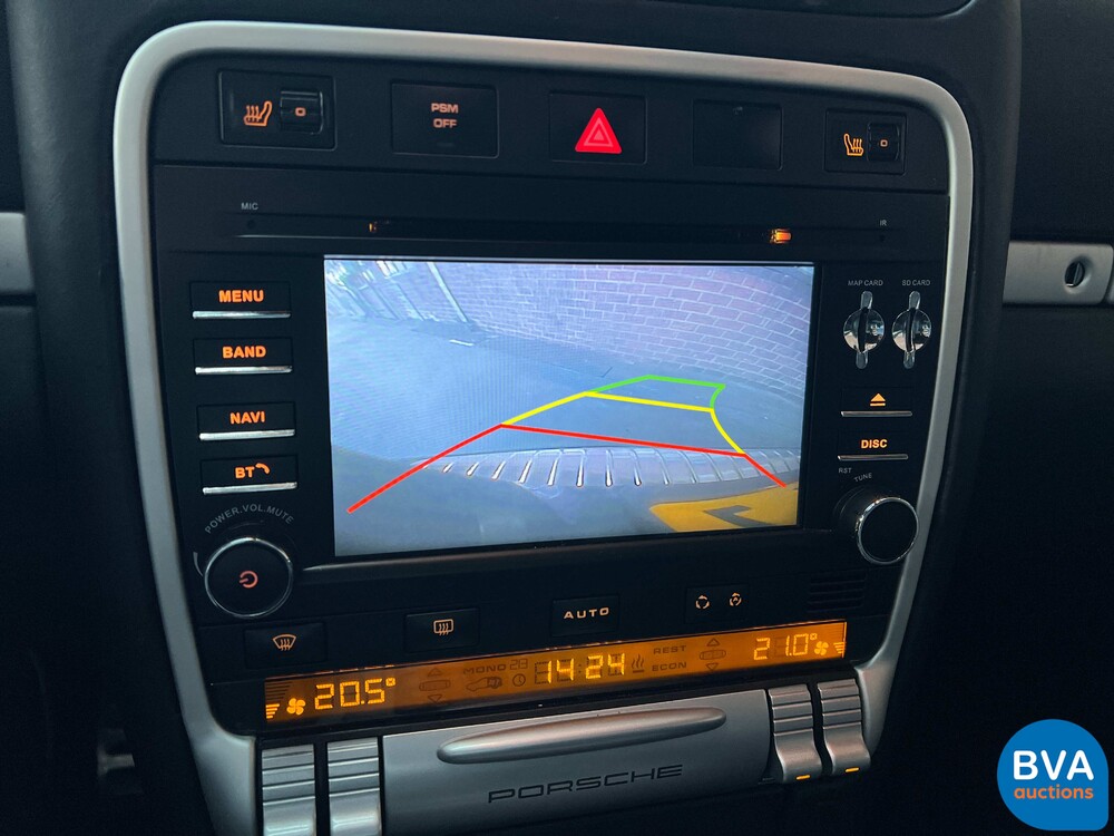 Porsche Cayenne Turbo 4.5 V8 450 PS, L-446-RR.