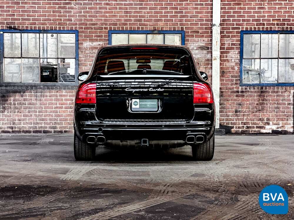 Porsche Cayenne Turbo 4.5 V8 450 PS, L-446-RR.