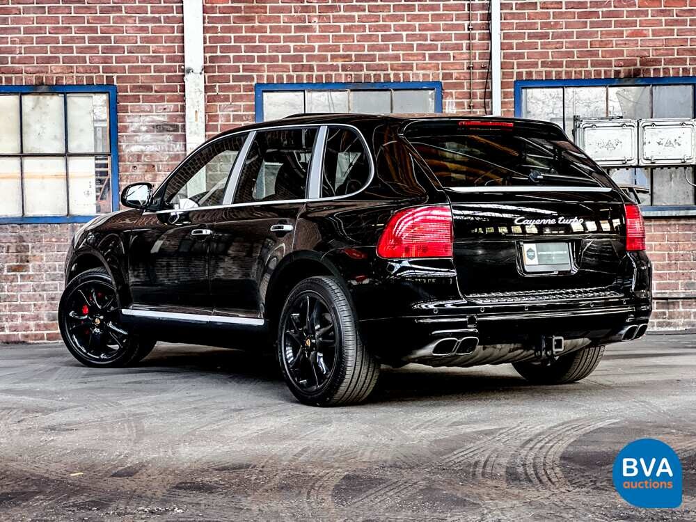 Porsche Cayenne Turbo 4.5 V8 450 PS, L-446-RR.