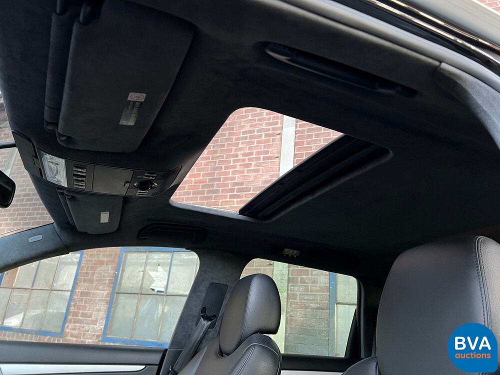 Porsche Cayenne Turbo 4.5 V8 450 PS, L-446-RR.