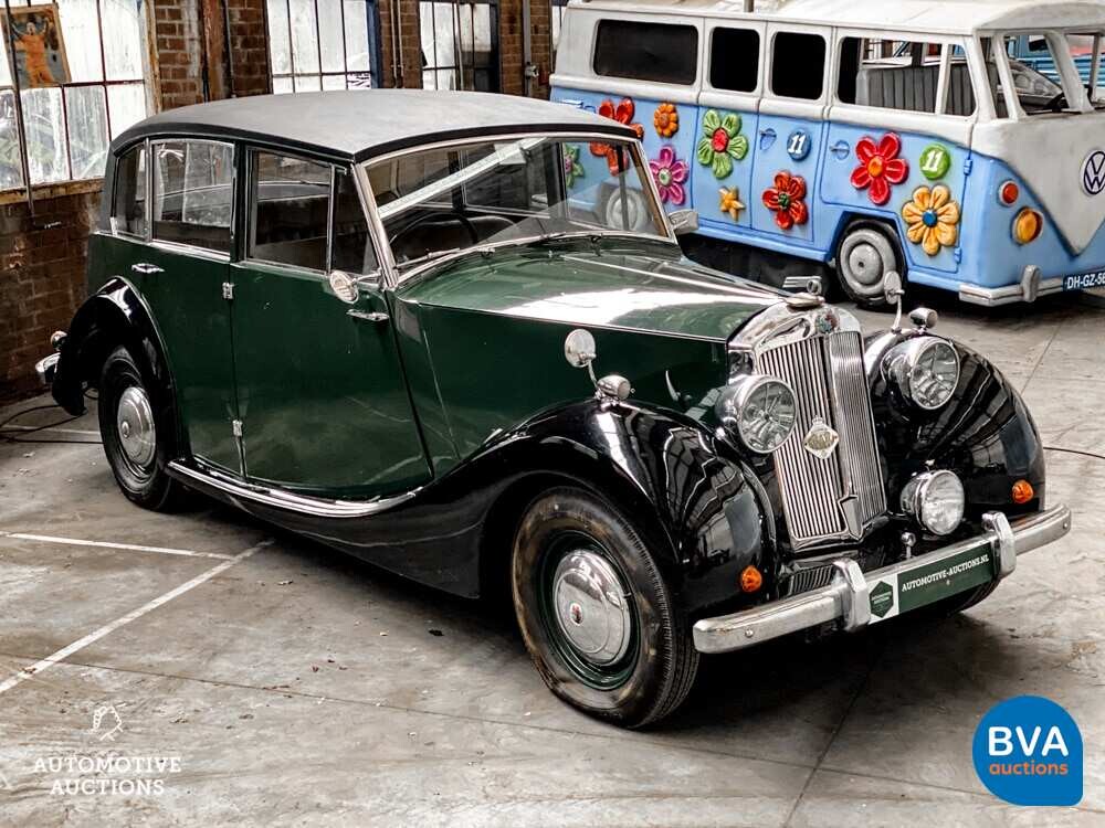 Triumph Saloon Rigid Body 2000 1936, DY-41-RT.