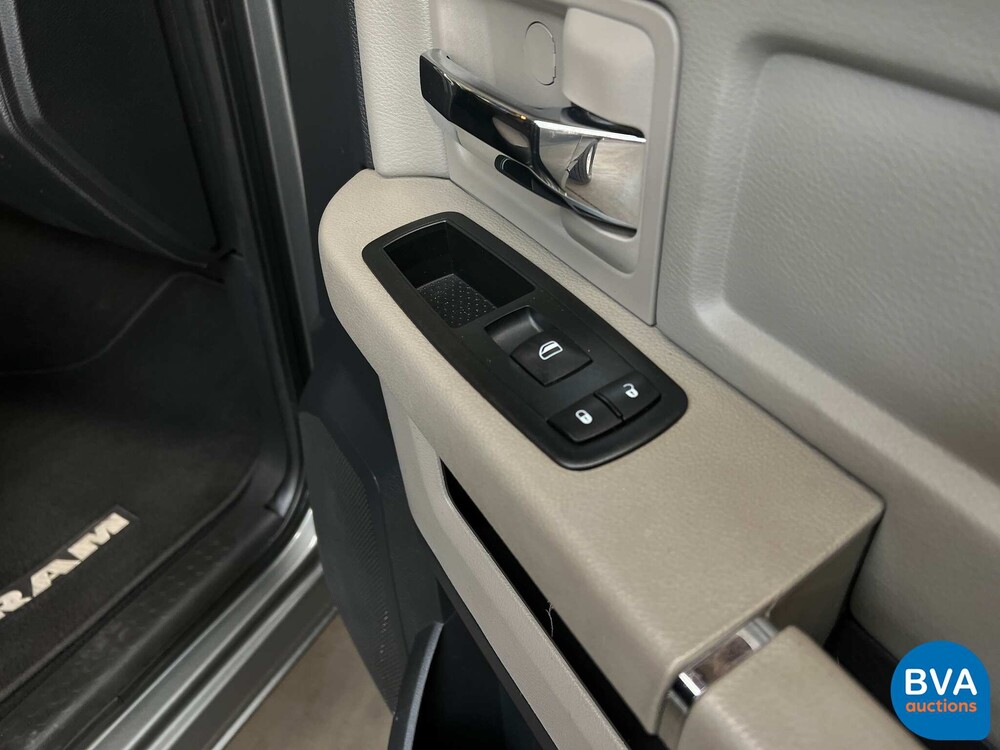 Dodge Ram 1500 SLT Quad Cab 4.7L 4x4 326,5PS 2010.