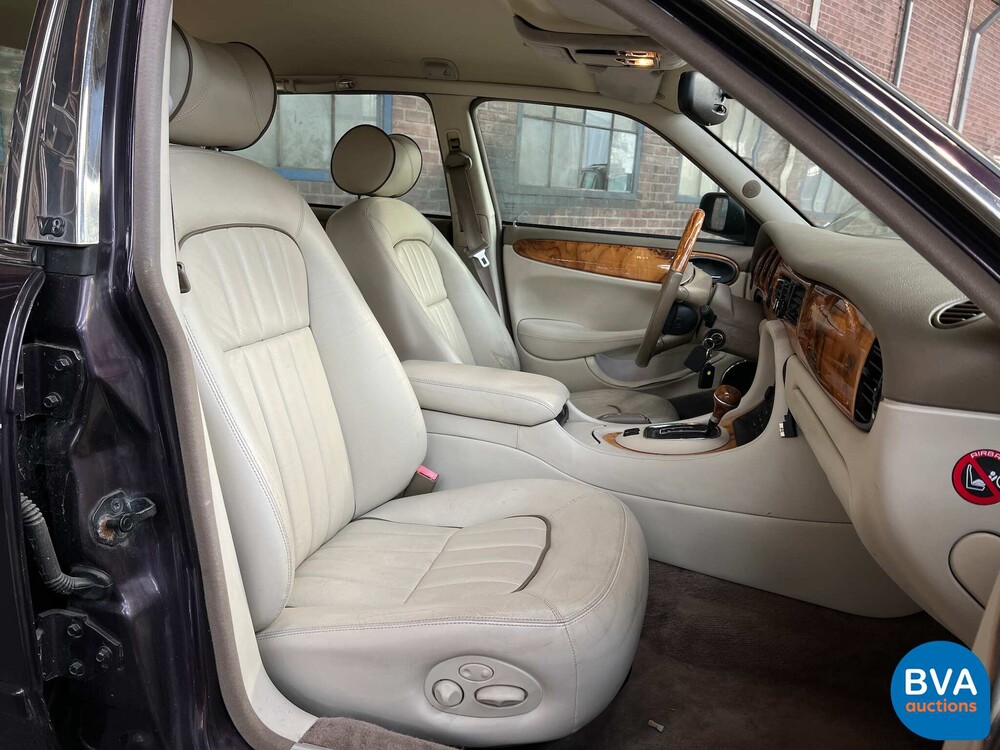 Jaguar Souverän 4.0 V8 Automatik XJ 1997 -Org. NL-, SH-DN-20.