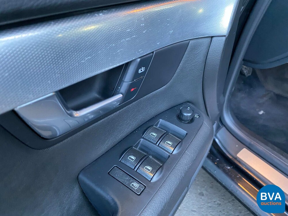 Audi S4 Avant 4.2 V8 Quattro Pro-Line 344 PS 2004, JZ-897-D.