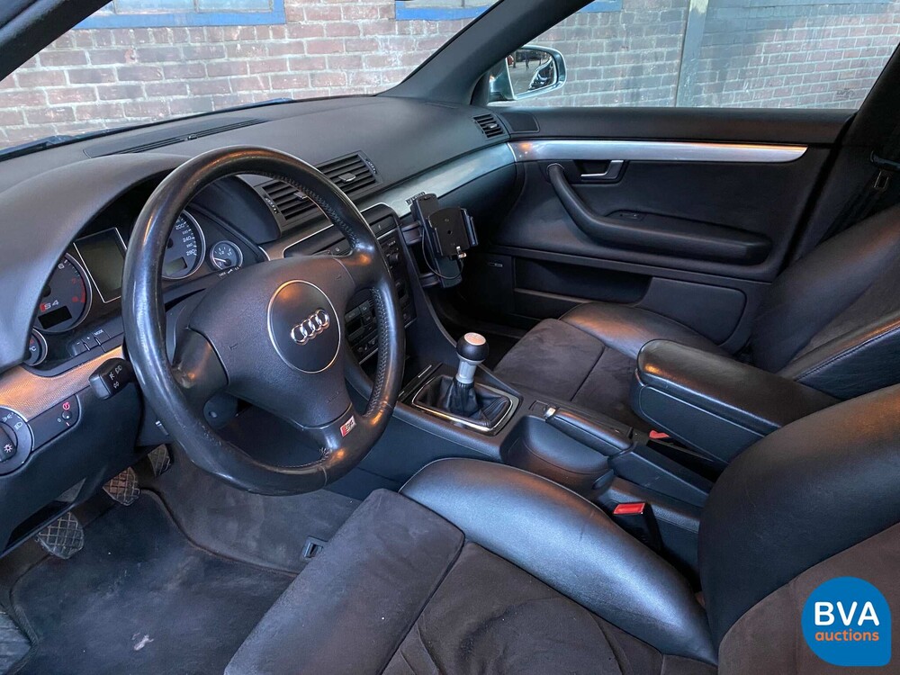 Audi S4 Avant 4.2 V8 Quattro Pro-Line 344 PS 2004, JZ-897-D.