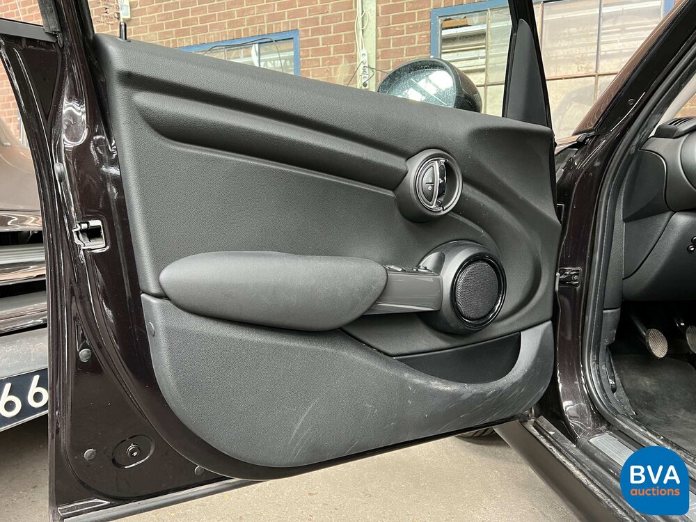 Mini 1.5 Cooper Business 136 PS 2015, GG-433-Z.