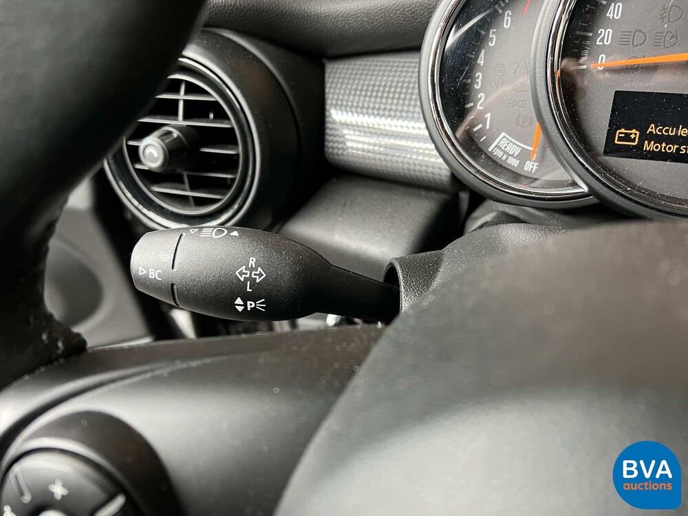 Mini 1.5 Cooper Business 136 PS 2015, GG-433-Z.