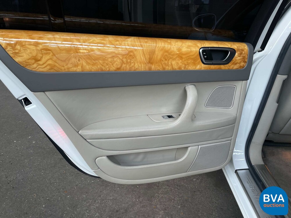 Bentley Continental Flying Spur 6.0 W12 560 PS 2006.