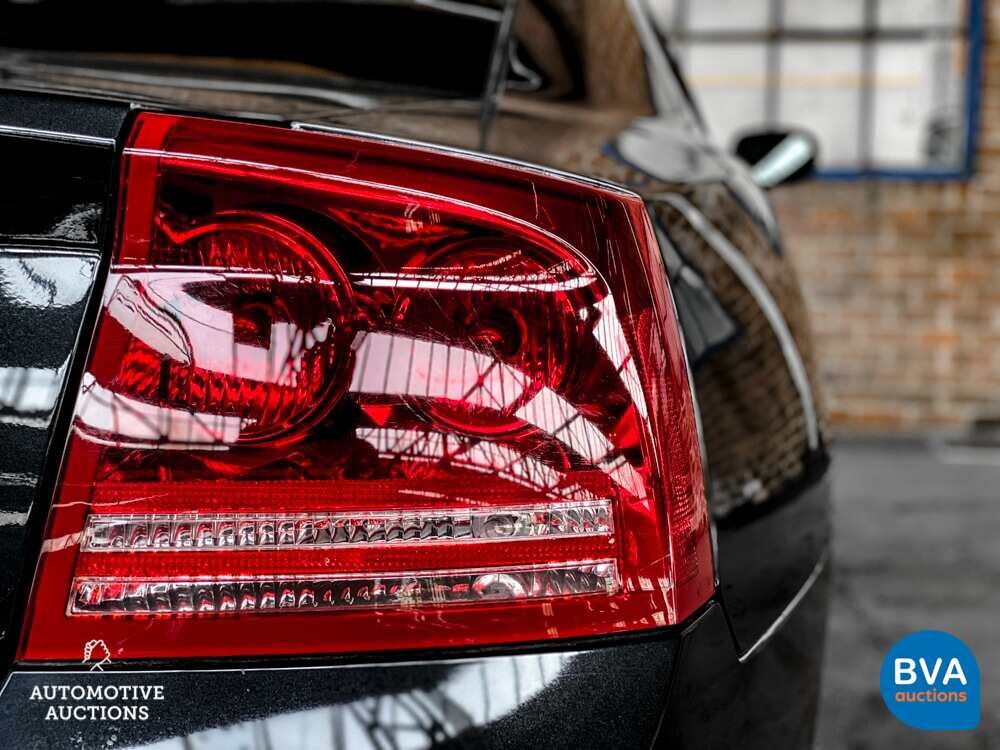 Dodge Charger 5.7 V8 Hemi 2006.