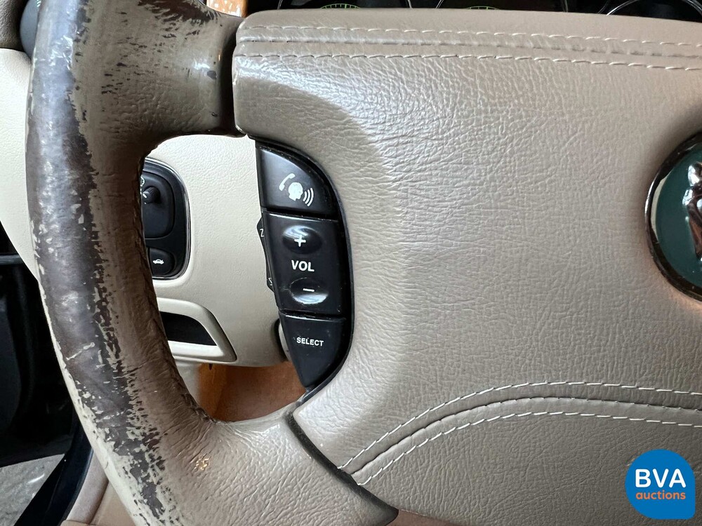 Jaguar XJ3.5 V8 Automatik 258 PS Org.NL 2004, 32-NV-FX.