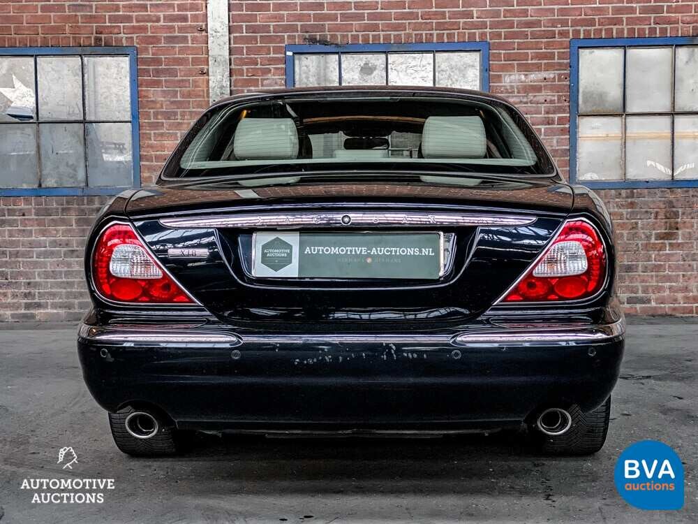 Jaguar XJ3.5 V8 Automatik 258 PS Org.NL 2004, 32-NV-FX.