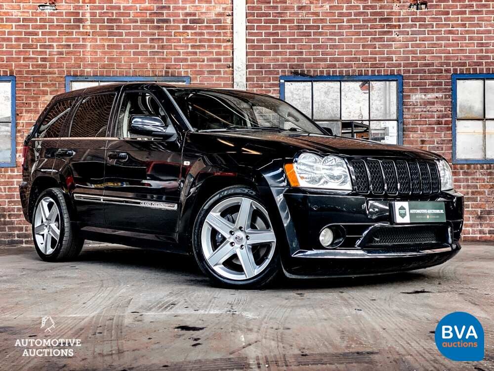 Jeep Grand Cherokee SRT6.1 V8 2007, graue Zulassung.