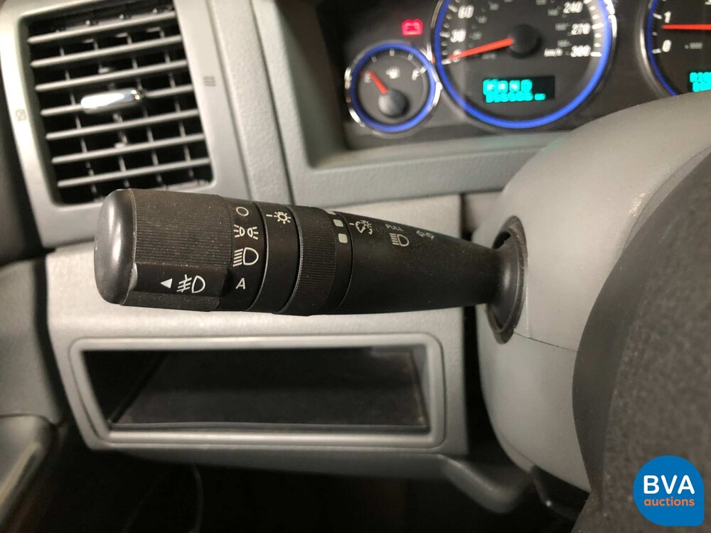 Jeep Grand Cherokee SRT6.1 V8 2007, graue Zulassung.