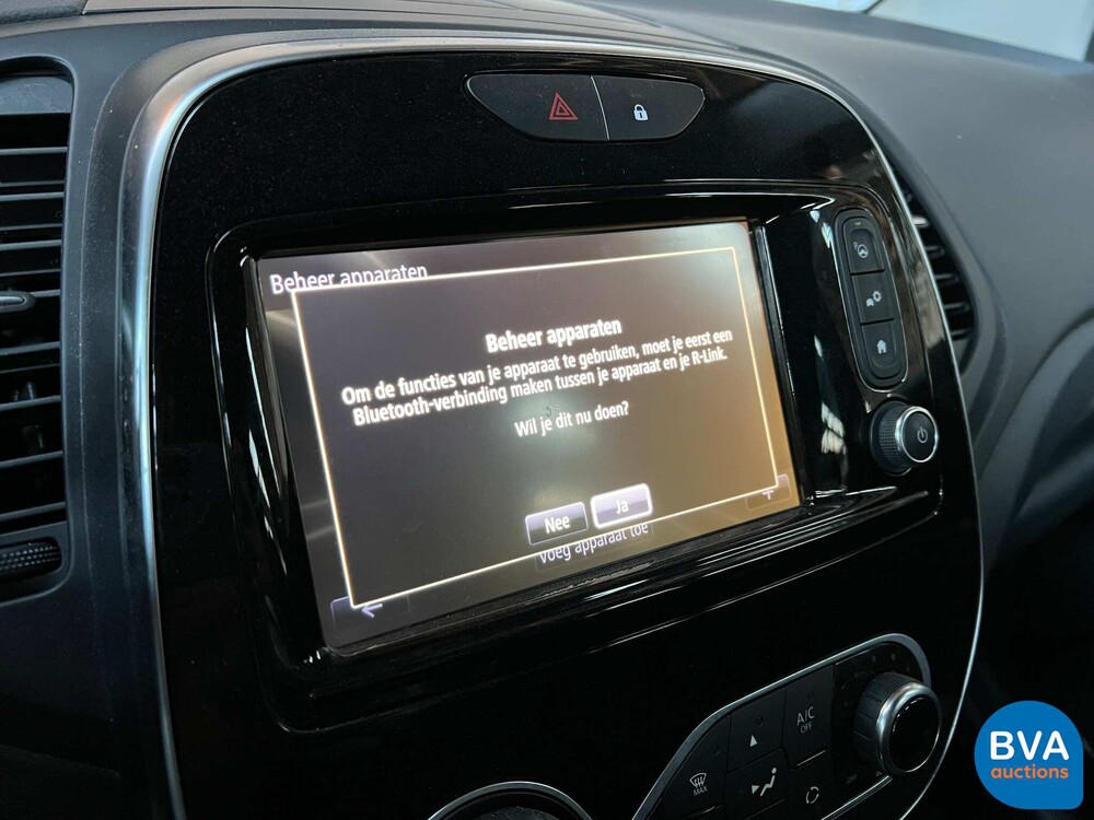 Renault Capture 1.2 Tce Bose 118 PS 2018, P-996-FP.