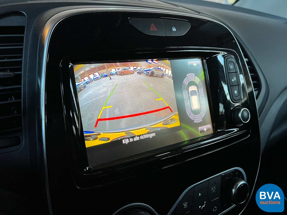 Renault Capture 1.2 Tce Bose 118 PS 2018, P-996-FP.