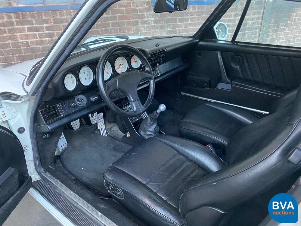 Porsche 911 Carrera 3.2 Coupé RUF CTR 1986.