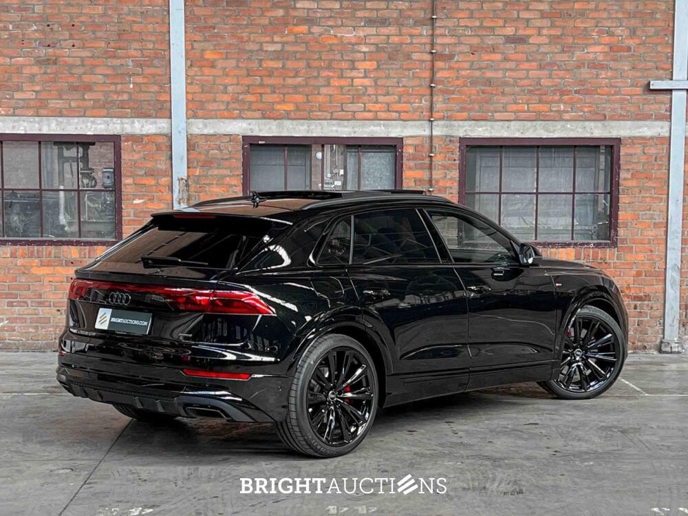Audi Q8 60 TFSIe Quattro S-Line 490pk 2025 Plug-In Hybrid Fabrieksgarantie