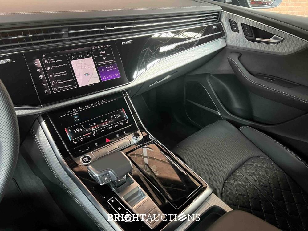 Audi Q8 60 TFSIe Quattro S-Line 490pk 2025 Plug-In Hybrid Fabrieksgarantie