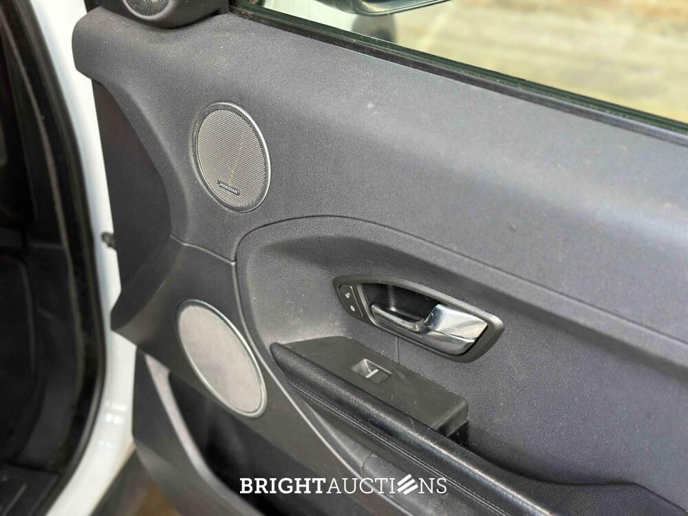 Land Rover Range Rover Evoque 2.2 eD4 2WD Pure 150pk 2013 (Origineel-NL), 7-KKH-75