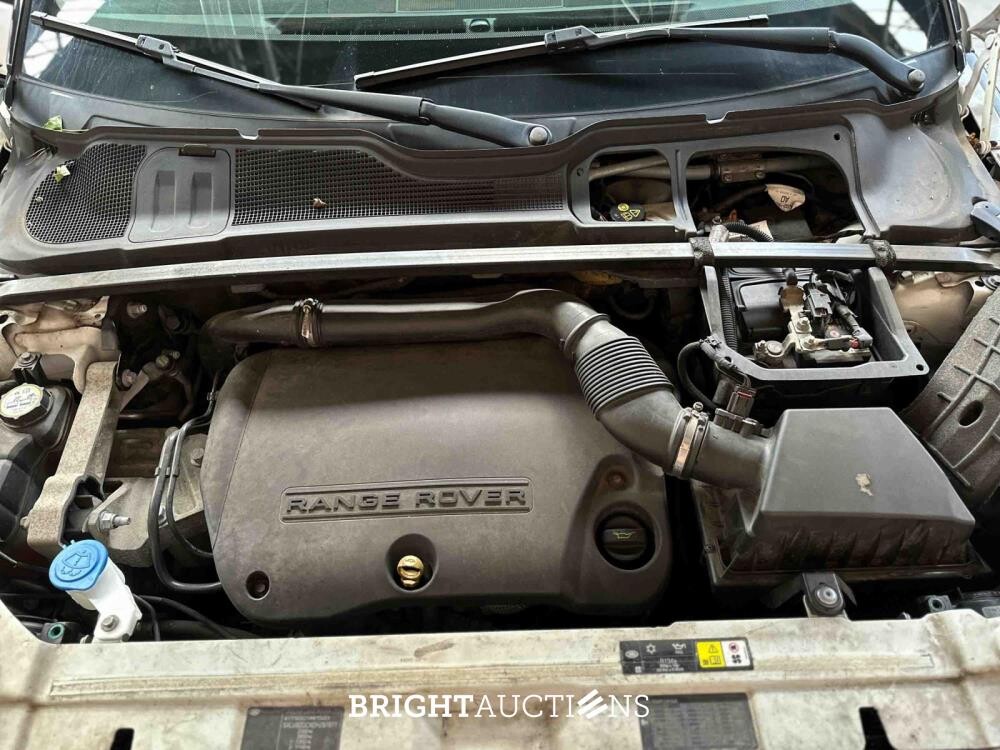 Land Rover Range Rover Evoque 2.2 eD4 2WD Pure 150pk 2013 (Origineel-NL), 7-KKH-75