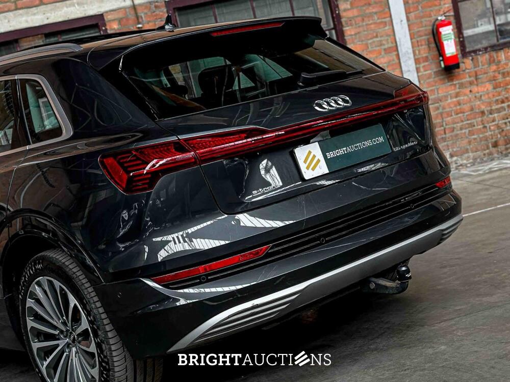 Audi e-tron 55 Quattro Business Edition Plus 95 kWh 408pk 2020 (Origineel-NL + 1e Eigenaar), K-881-DG