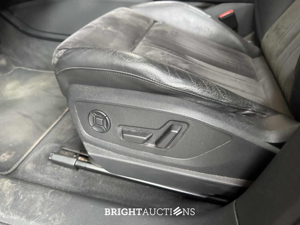 Audi e-tron 55 Quattro Business Edition Plus 95 kWh 408pk 2020 (Origineel-NL + 1e Eigenaar), K-881-DG