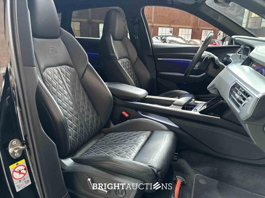 Audi e-tron S Quattro 95 kWh 503pk 2020 S-Line (Origineel-NL + 2e Eigenaar), K-568-BH