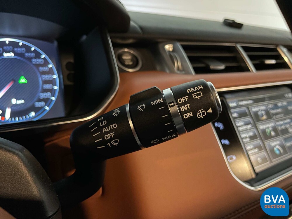 Land Rover Range Rover Sport SVR 5.0 V8 Supercharged 551hp 2015, NP-685-Z.