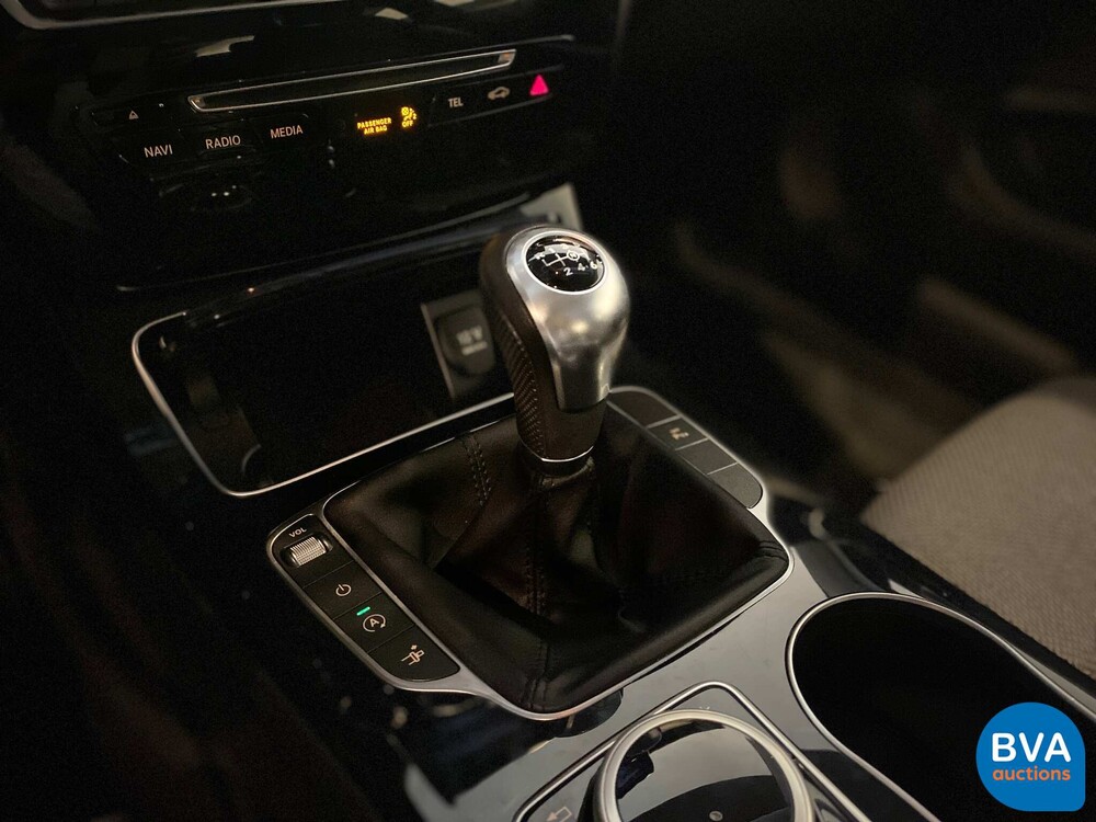 Mercedes-Benz C220d Coupé Premium Plus AMG C-Klasse Coupé 170 PS 2018, J-315-DK.