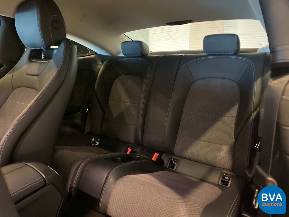 Mercedes-Benz C220d Coupé Premium Plus AMG C-Klasse Coupé 170 PS 2018, J-315-DK.