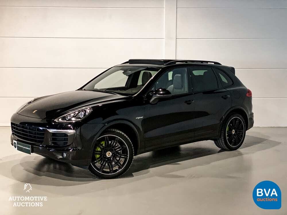 Porsche Cayenne 3.0 S E-Hybrid GTS-Pakket 416pk Plug-In Hybride 2015 -Org. NL-, 3-ZHG