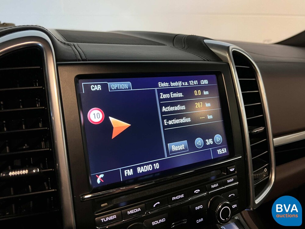 Porsche Cayenne 3.0 S E-Hybrid GTS-Pakket 416pk Plug-In Hybride 2015 -Org. NL-, 3-ZHG