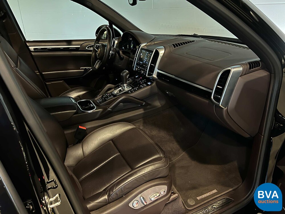 Porsche Cayenne 3.0 S E-Hybrid GTS-Pakket 416pk Plug-In Hybride 2015 -Org. NL-, 3-ZHG