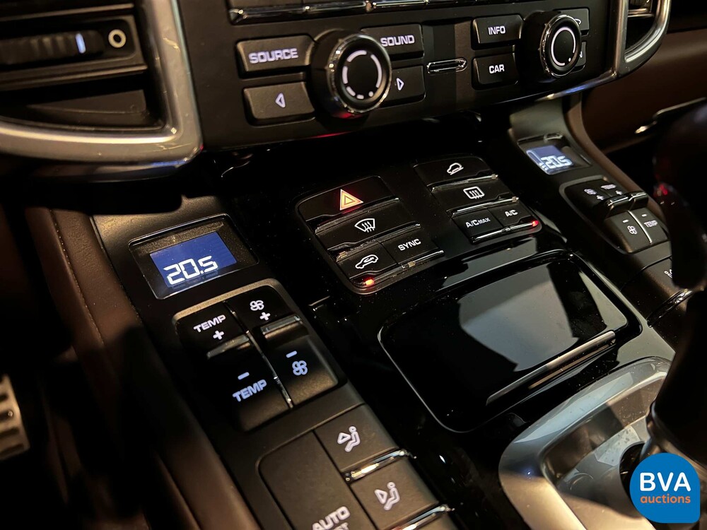 Porsche Cayenne 3.0 S E-Hybrid GTS-Pakket 416pk Plug-In Hybride 2015 -Org. NL-, 3-ZHG