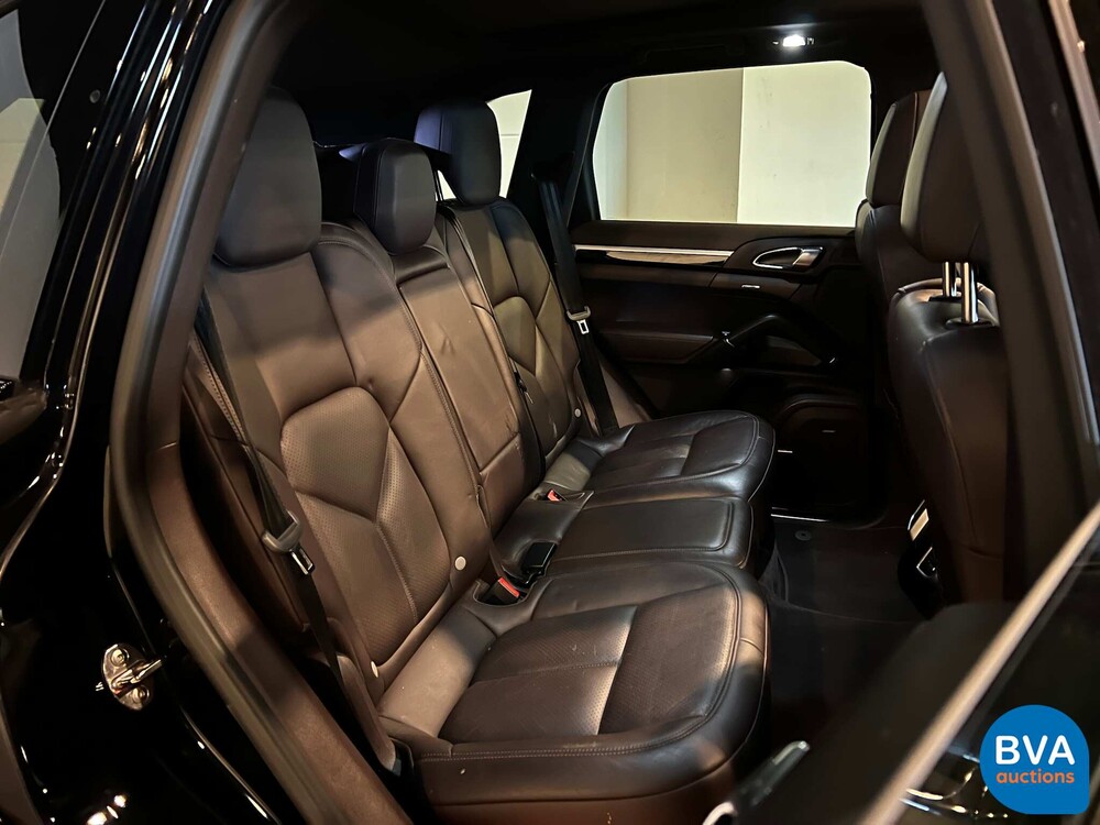 Porsche Cayenne 3.0 S E-Hybrid GTS-Pakket 416pk Plug-In Hybride 2015 -Org. NL-, 3-ZHG