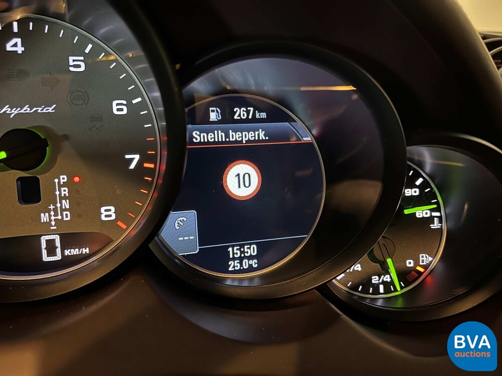 Porsche Cayenne 3.0 S E-Hybrid GTS-Pakket 416pk Plug-In Hybride 2015 -Org. NL-, 3-ZHG