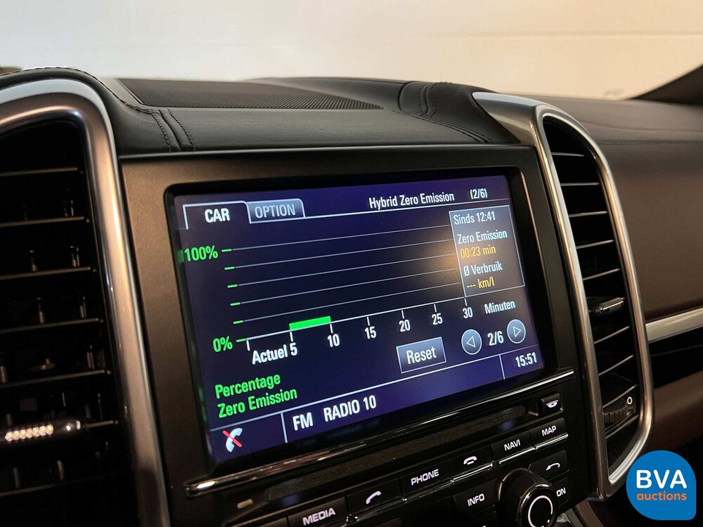 Porsche Cayenne 3.0 S E-Hybrid GTS-Pakket 416pk Plug-In Hybride 2015 -Org. NL-, 3-ZHG
