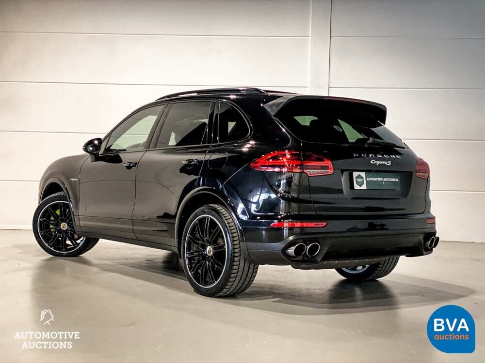 Porsche Cayenne 3.0 S E-Hybrid GTS-Pakket 416pk Plug-In Hybride 2015 -Org. NL-, 3-ZHG