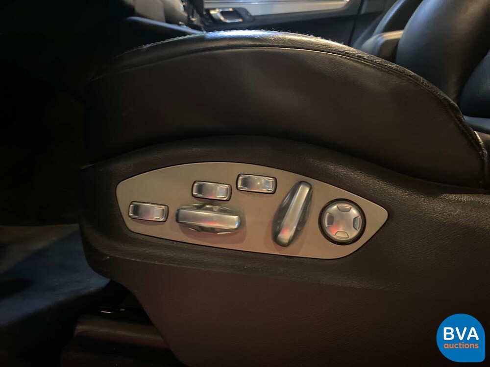 Porsche Macan Turbo 3.6 400hp 2015 -Org. NL-, 4-ZSP-38.