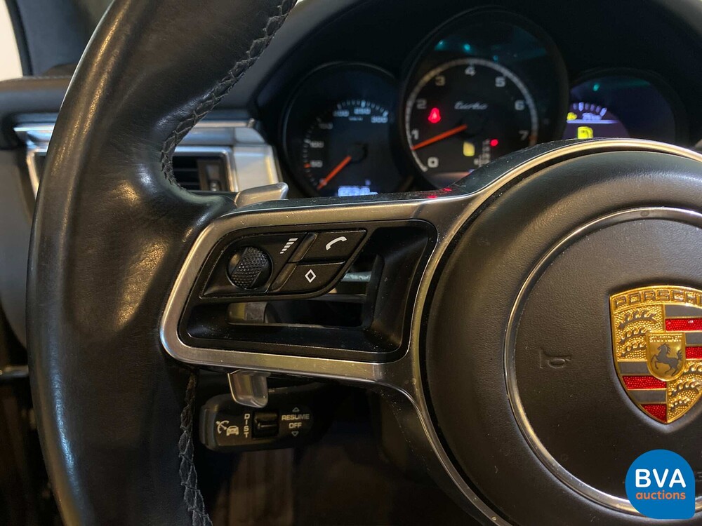 Porsche Macan Turbo 3.6 400hp 2015 -Org. NL-, 4-ZSP-38.