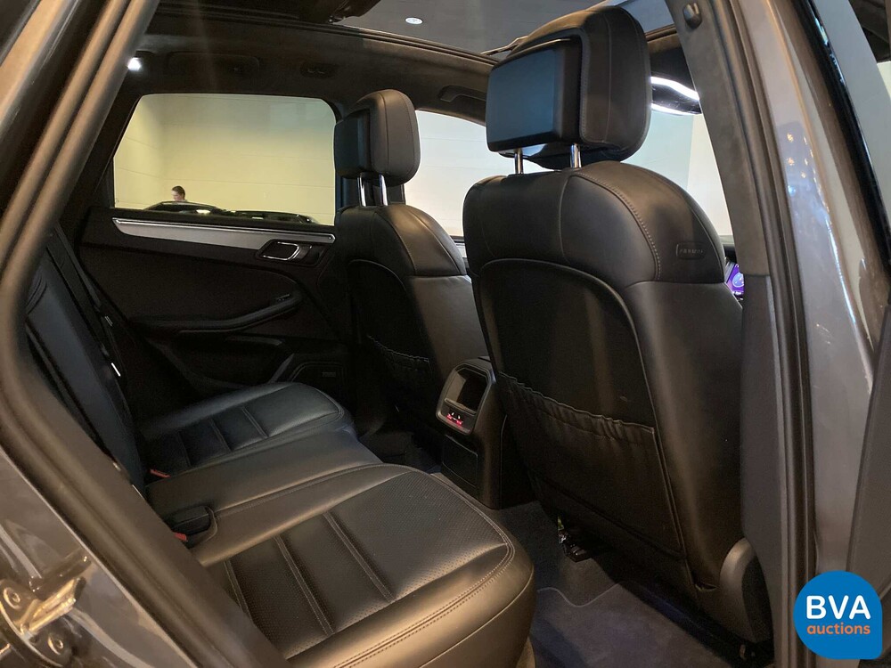 Porsche Macan Turbo 3.6 400hp 2015 -Org. NL-, 4-ZSP-38.