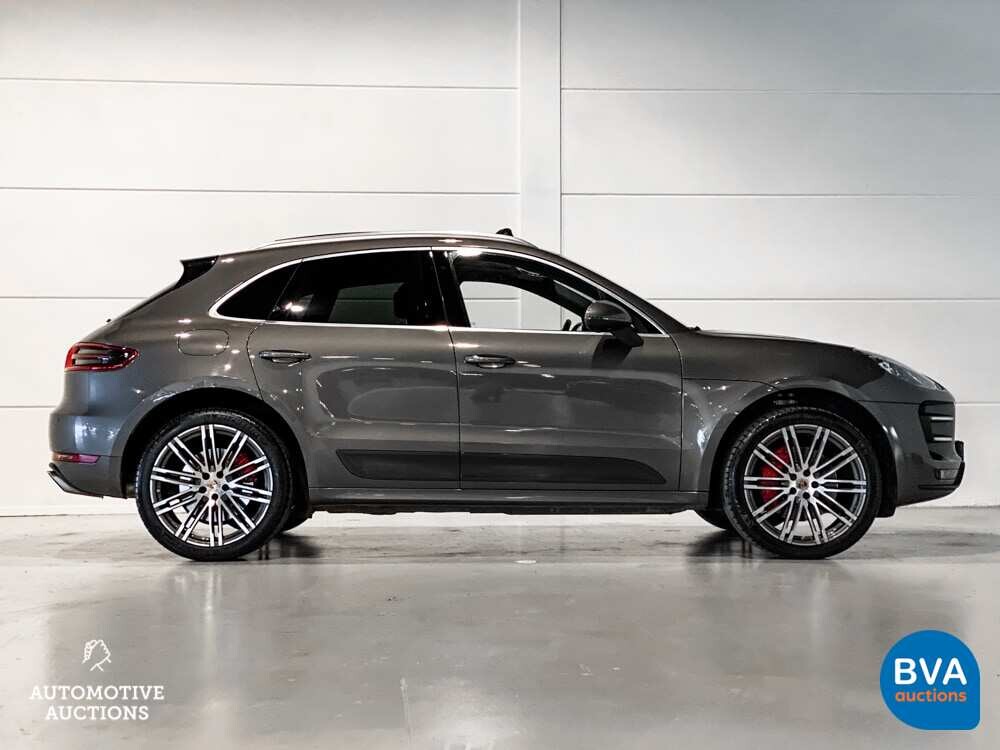 Porsche Macan Turbo 3.6 400hp 2015 -Org. NL-, 4-ZSP-38.