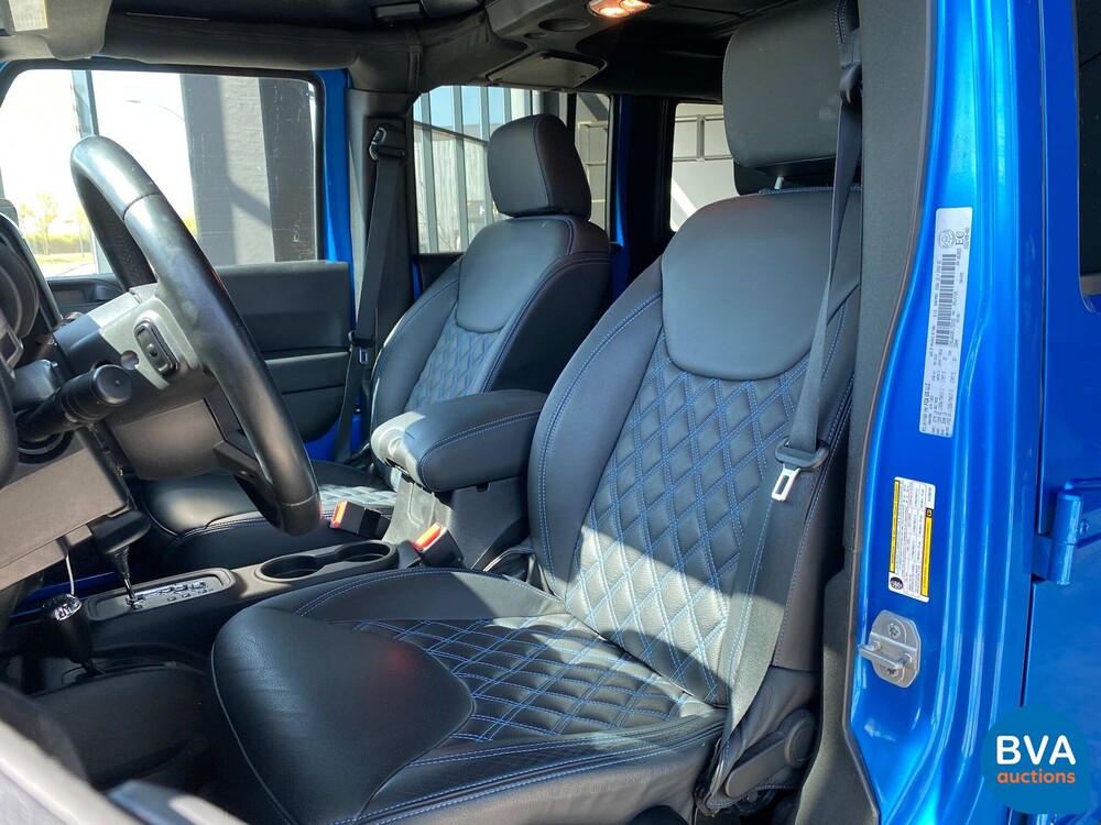 Jeep Wrangler Unlimited 3.6 Sahara CUSTOM 284 PS 2015, L-530-ZD.