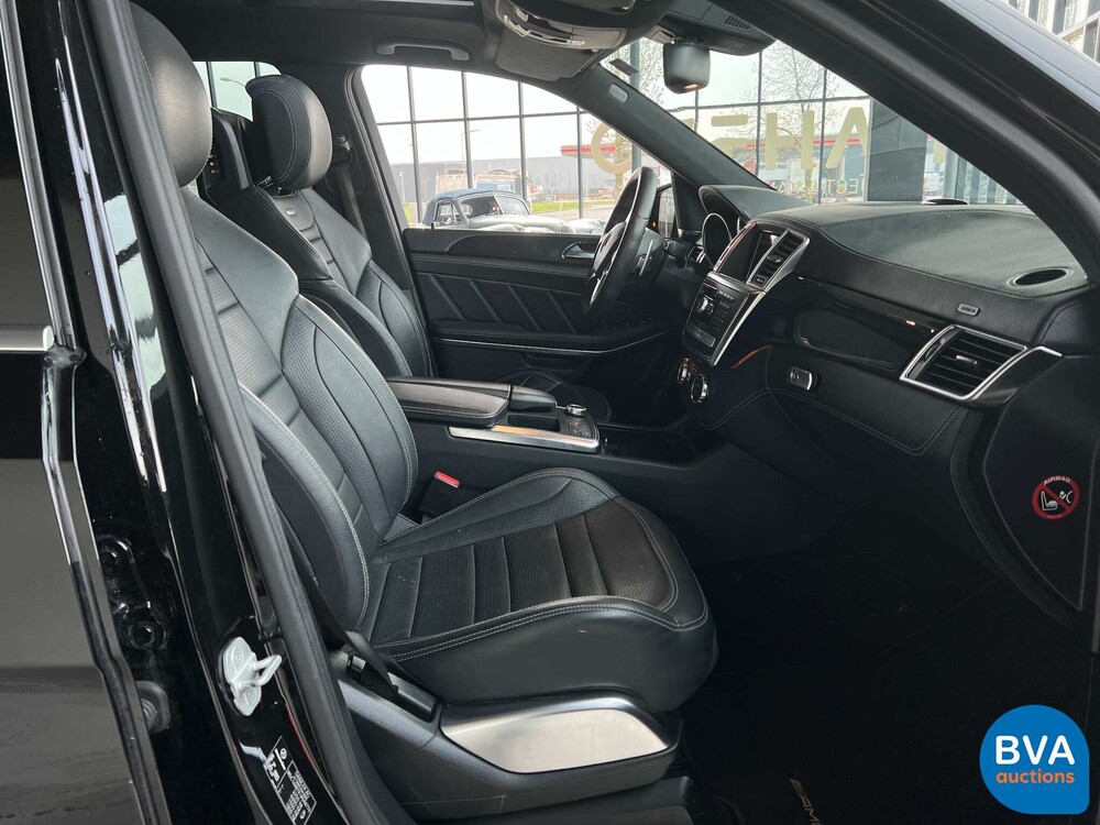 Mercedes-Benz GL63 AMG 557 PS 2015, P-495-KZ.