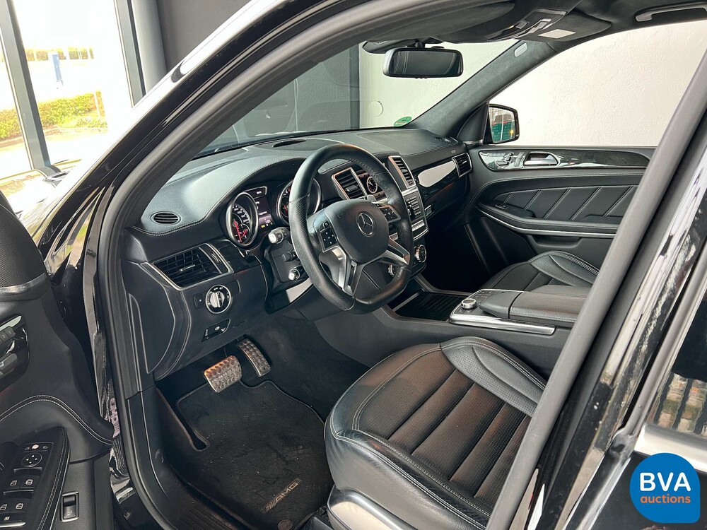 Mercedes-Benz GL63 AMG 557 PS 2015, P-495-KZ.