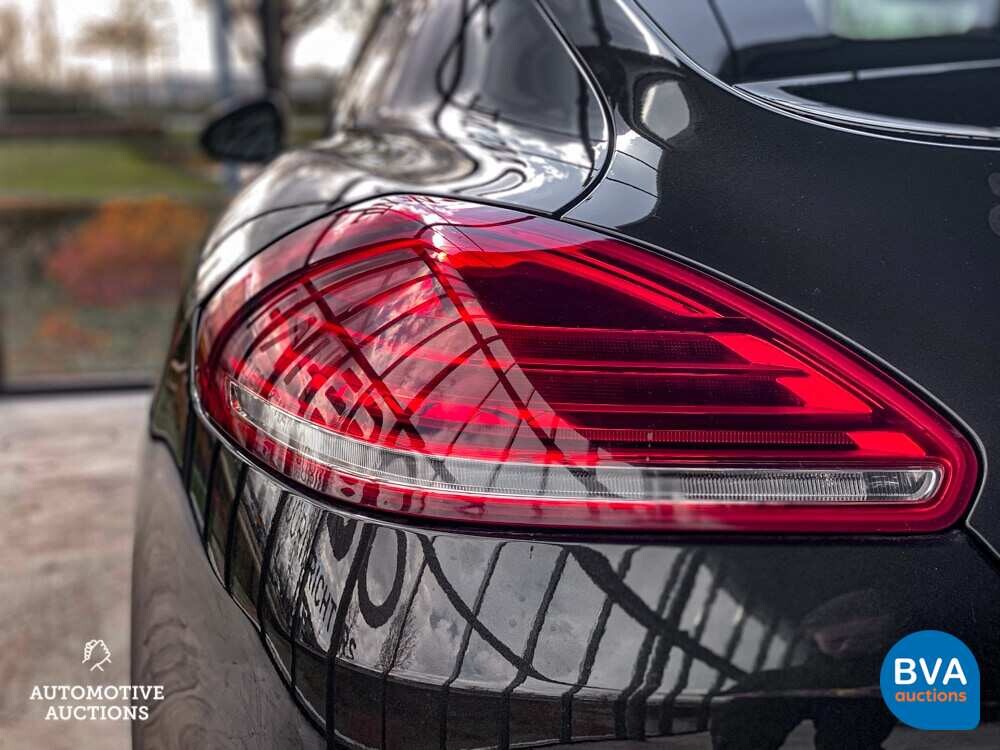 Porsche Panamera GTS e-Hybrid 416pk Plug-In-Hybrid 2014 FAC.