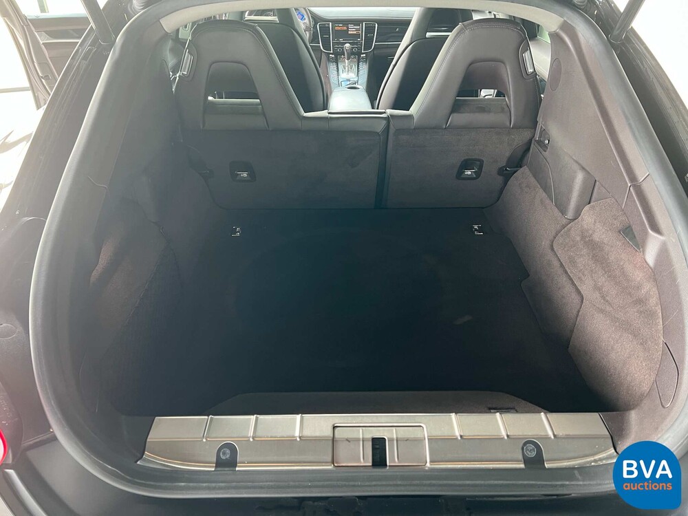 Porsche Panamera GTS e-Hybrid 416pk Plug-In-Hybrid 2014 FAC.