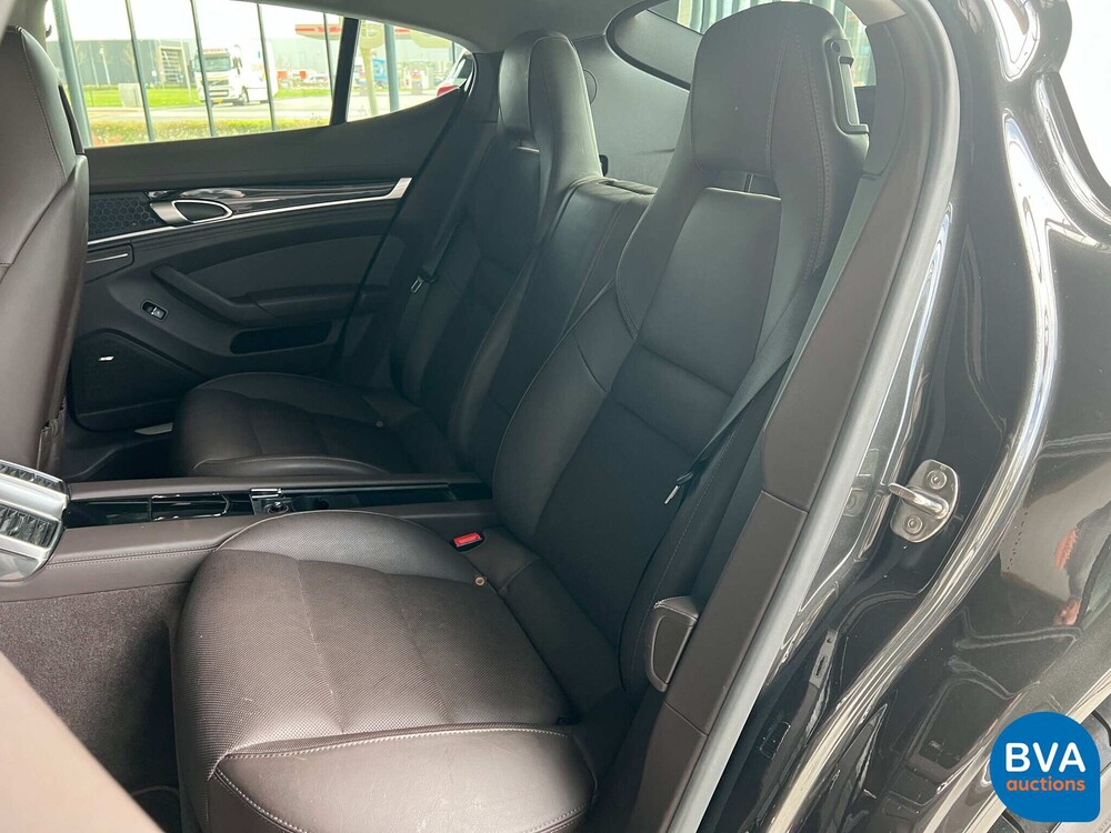 Porsche Panamera GTS e-Hybrid 416pk Plug-In-Hybrid 2014 FAC.